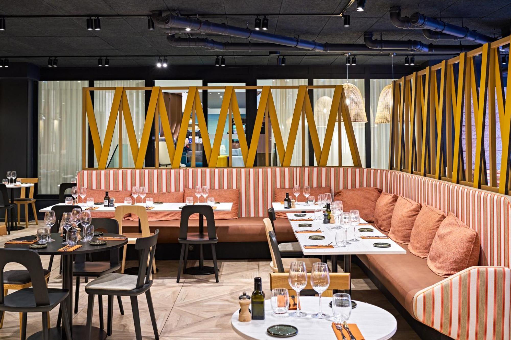Novotel Centre Cathedrale 4*