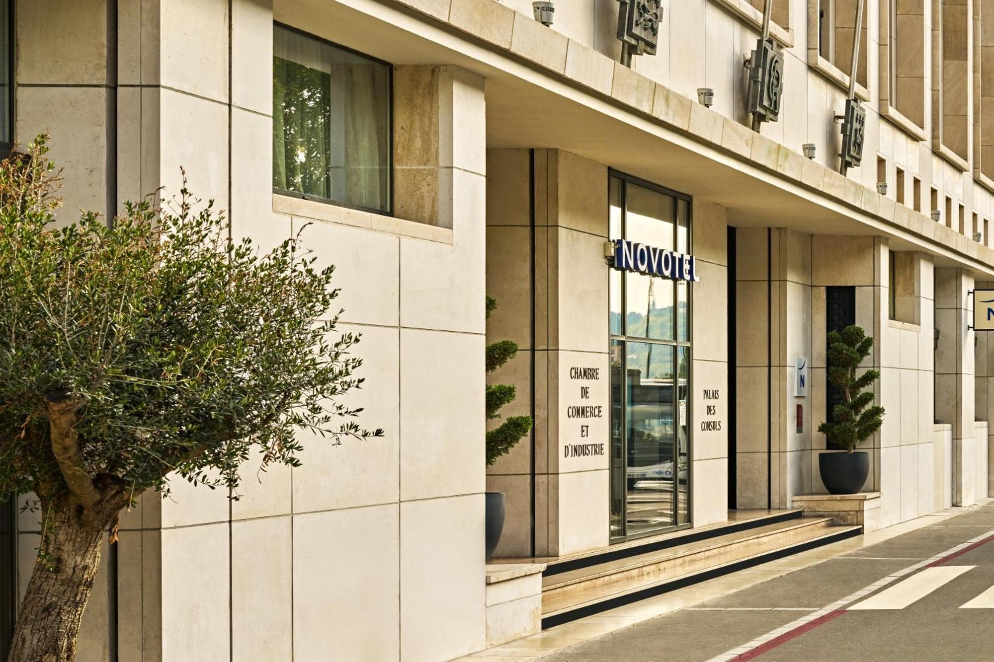 Hotel Novotel Centre Cathedrale Ruan