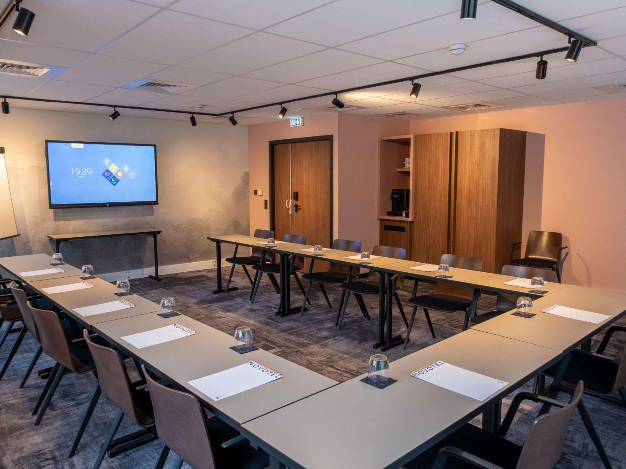 Novotel Centre Cathedrale 4* Ruan